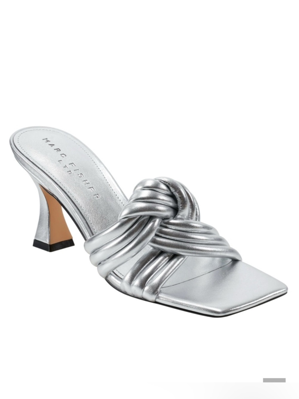 Marc Fisher Dru Sandal
Size 9